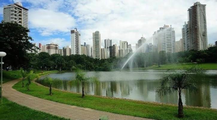 Ferienwohnung Gyn Temporada! Flat Proximo Ao Parque Vaca Brava! Goiânia Exterior foto